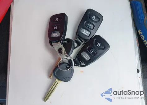 2015 Hyundai Elantra Se from USA, damaged, VIN 5NPDH4AE9FH556475